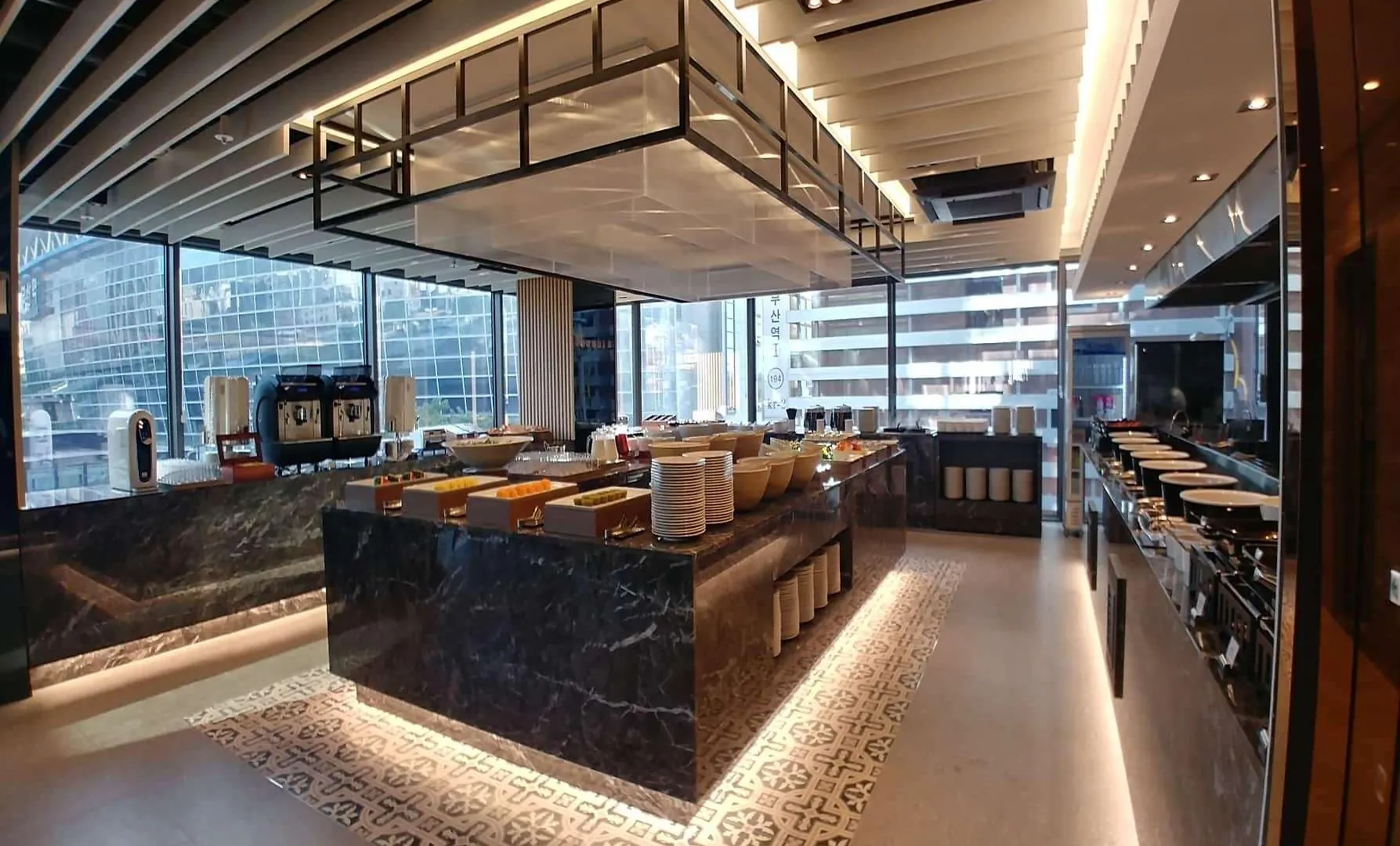 Ramada Encore By Wyndham Busan Station 4*,  South Korea